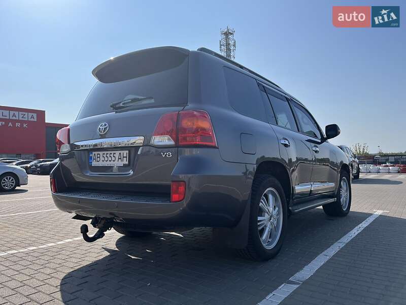 Позашляховик / Кросовер Toyota Land Cruiser 2013 в Вінниці