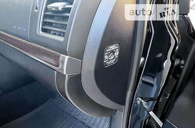 Внедорожник / Кроссовер Toyota Land Cruiser 2019 в 