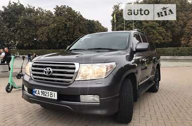 Внедорожник / Кроссовер Toyota Land Cruiser 2008 в Киеве