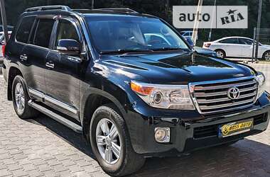 Toyota Land Cruiser 2012