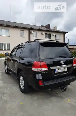 Toyota Land Cruiser 2010