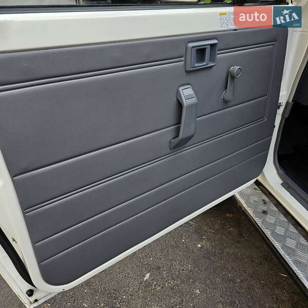 Внедорожник / Кроссовер Toyota Land Cruiser 2014 в Киеве