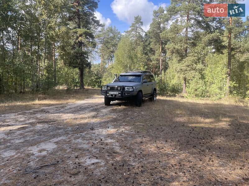 Позашляховик / Кросовер Toyota Land Cruiser 1998 в Києві