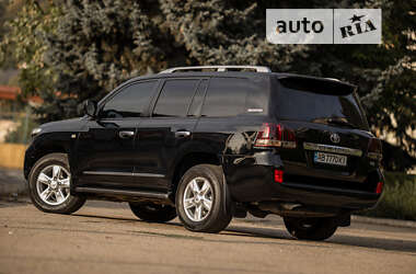 Внедорожник / Кроссовер Toyota Land Cruiser 2011 в Могилев-Подольске