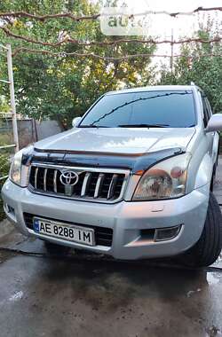 Внедорожник / Кроссовер Toyota Land Cruiser 2006 в Никополе