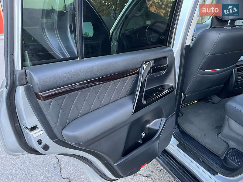 Позашляховик / Кросовер Toyota Land Cruiser 2008 в Сваляві