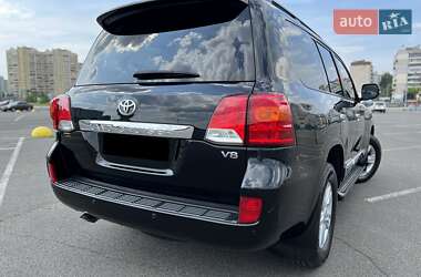 Внедорожник / Кроссовер Toyota Land Cruiser 2012 в Днепре