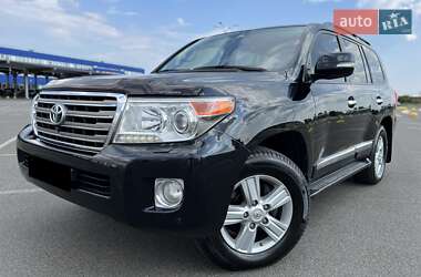 Toyota Land Cruiser 2012