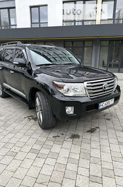 Внедорожник / Кроссовер Toyota Land Cruiser 2012 в Львове