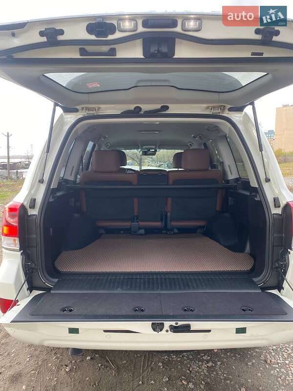 Внедорожник / Кроссовер Toyota Land Cruiser 2019 в Днепре