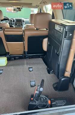 Внедорожник / Кроссовер Toyota Land Cruiser 2014 в 