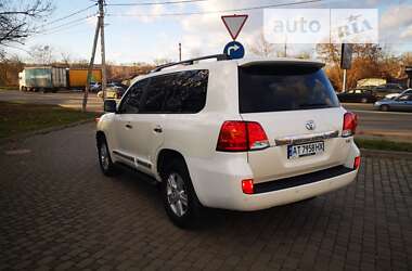 Позашляховик / Кросовер Toyota Land Cruiser 2013 в Івано-Франківську
