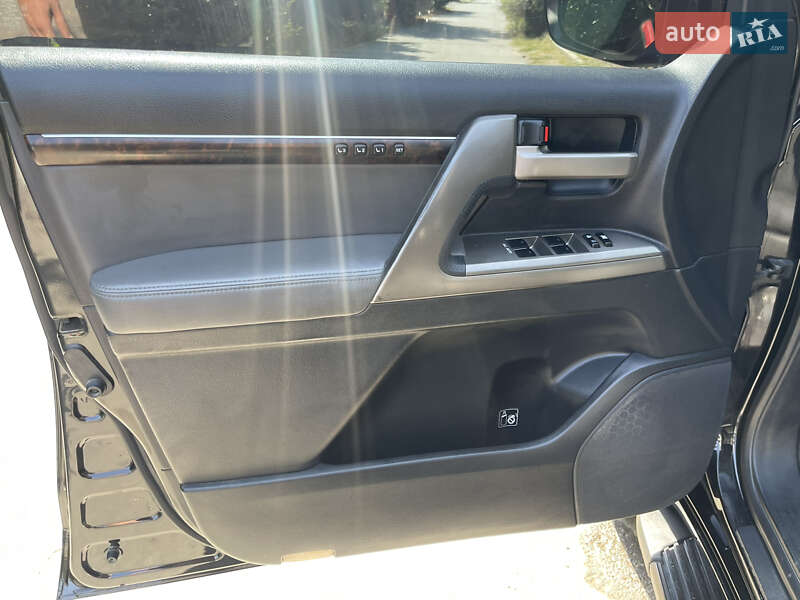 Позашляховик / Кросовер Toyota Land Cruiser 2008 в Одесі