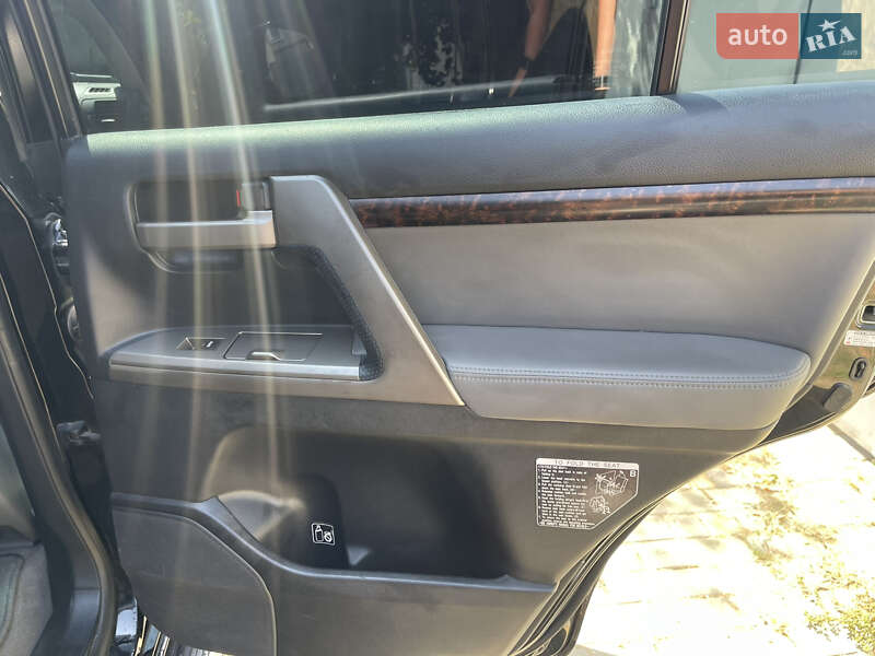 Позашляховик / Кросовер Toyota Land Cruiser 2008 в Одесі