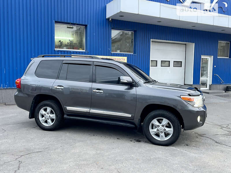 Внедорожник / Кроссовер Toyota Land Cruiser 2012 в Каменском фото 12 Внедорожник / Кроссовер Toyota Land Cruiser 2012 в Каменском