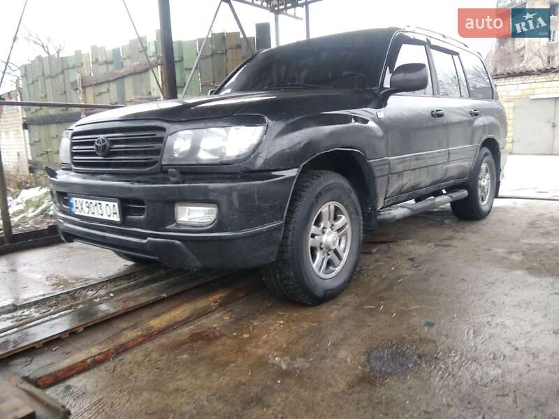 Внедорожник / Кроссовер Toyota Land Cruiser 1999 в Харькове