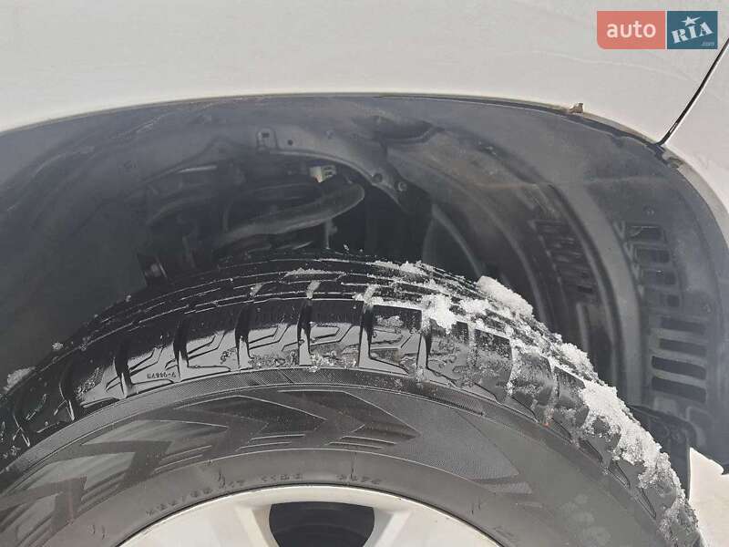 Позашляховик / Кросовер Toyota Land Cruiser 2012 в Сумах