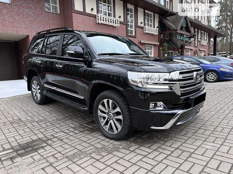 Toyota Land Cruiser 2018