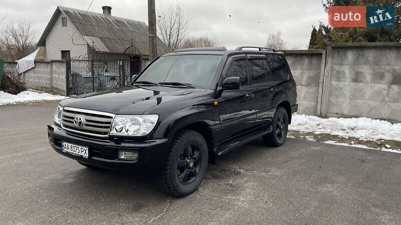 Внедорожник / Кроссовер Toyota Land Cruiser 2003 в Киеве