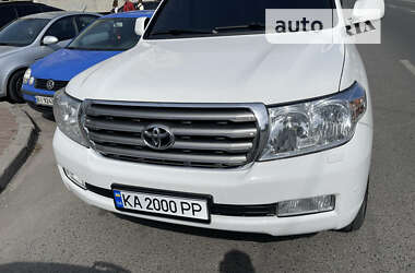 Внедорожник / Кроссовер Toyota Land Cruiser 2011 в Киеве