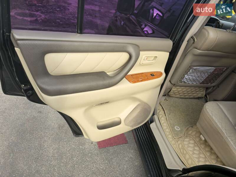 Внедорожник / Кроссовер Toyota Land Cruiser 2004 в Одессе фото 27 Внедорожник / Кроссовер Toyota Land Cruiser 2004 в Одессе