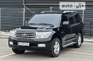 Toyota Land Cruiser 2011