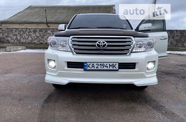 Внедорожник / Кроссовер Toyota Land Cruiser 2012 в Прилуках