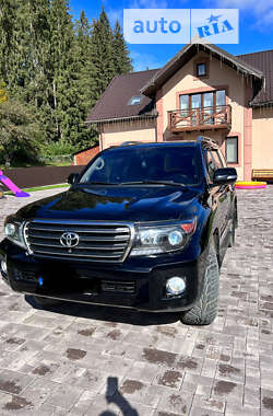 Внедорожник / Кроссовер Toyota Land Cruiser 2014 в Черновцах