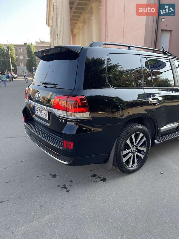 Внедорожник / Кроссовер Toyota Land Cruiser 2014 в Кривом Роге