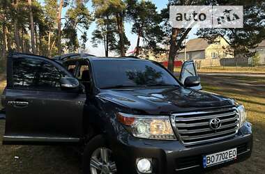 Внедорожник / Кроссовер Toyota Land Cruiser 2012 в Кременце