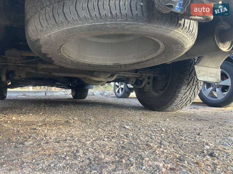 Внедорожник / Кроссовер Toyota Land Cruiser 2006 в Черкассах