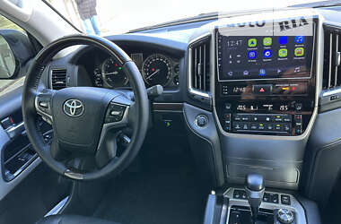 Внедорожник / Кроссовер Toyota Land Cruiser 2019 в 