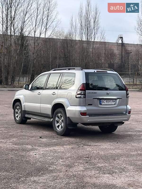 Позашляховик / Кросовер Toyota Land Cruiser 2008 в Бердичеві