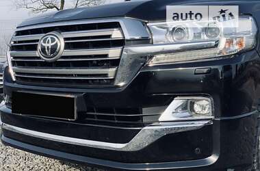 Позашляховик / Кросовер Toyota Land Cruiser 2019 в Хусті