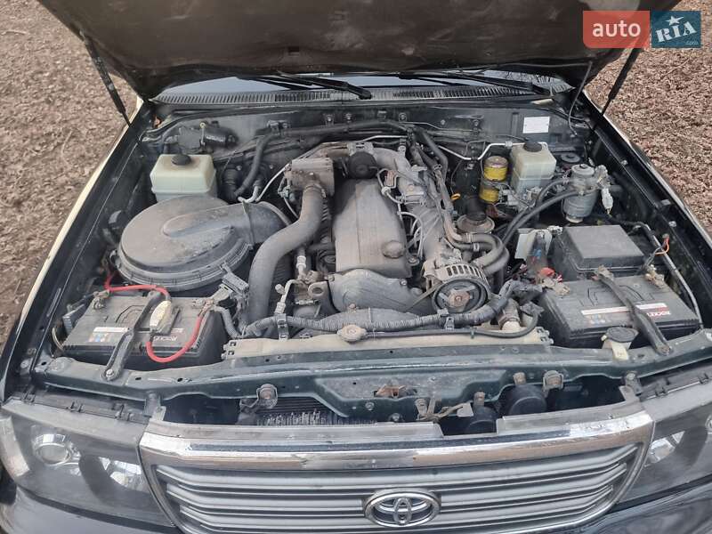 Внедорожник / Кроссовер Toyota Land Cruiser 1998 в Харькове