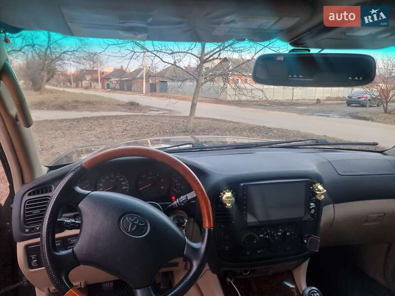 Внедорожник / Кроссовер Toyota Land Cruiser 1998 в Харькове