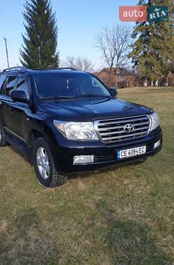 Toyota Land Cruiser 2011