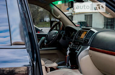 Внедорожник / Кроссовер Toyota Land Cruiser 2012 в Ивано-Франковске