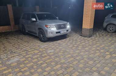 Toyota Land Cruiser 2012