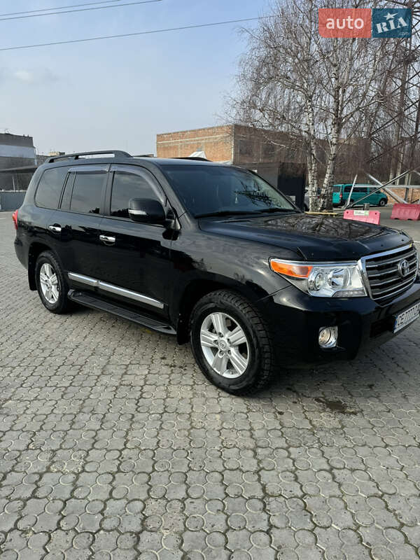 Toyota Land Cruiser 2015
