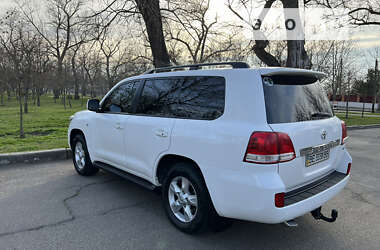 Внедорожник / Кроссовер Toyota Land Cruiser 2009 в Николаеве