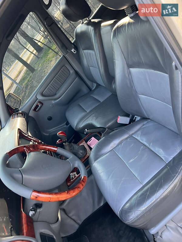 Внедорожник / Кроссовер Toyota Land Cruiser 1999 в Одессе