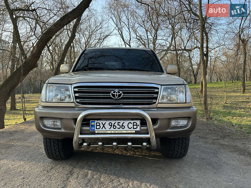 Внедорожник / Кроссовер Toyota Land Cruiser 1999 в Одессе