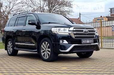 Внедорожник / Кроссовер Toyota Land Cruiser 2017 в Николаеве