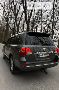 Внедорожник / Кроссовер Toyota Land Cruiser 2013 в Тернополе