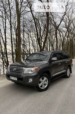 Toyota Land Cruiser 2013