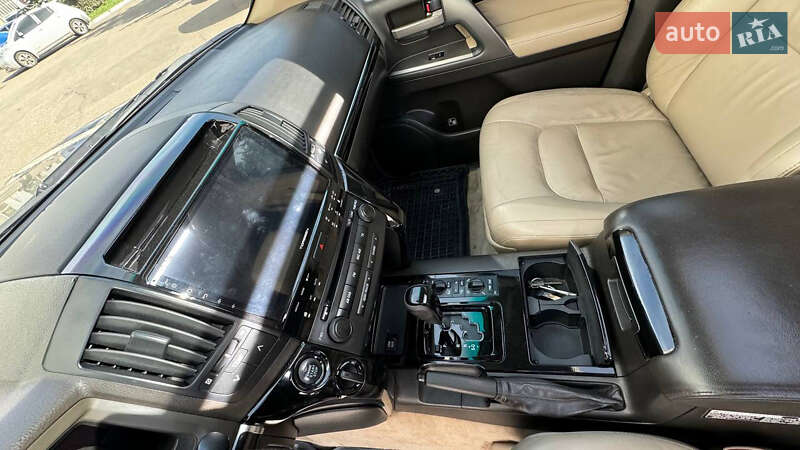 Внедорожник / Кроссовер Toyota Land Cruiser 2011 в Одессе