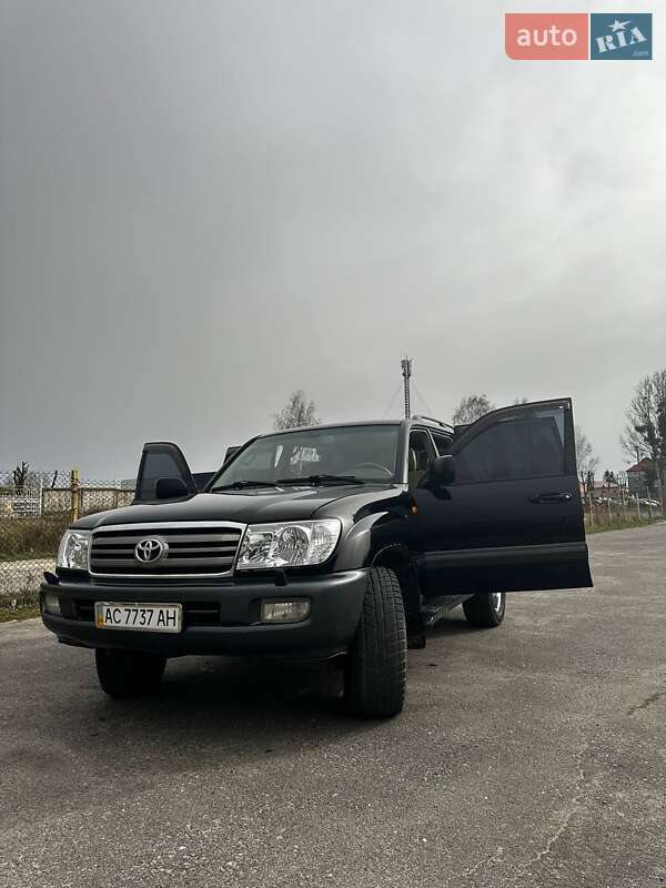 Внедорожник / Кроссовер Toyota Land Cruiser 2007 в Луцке
