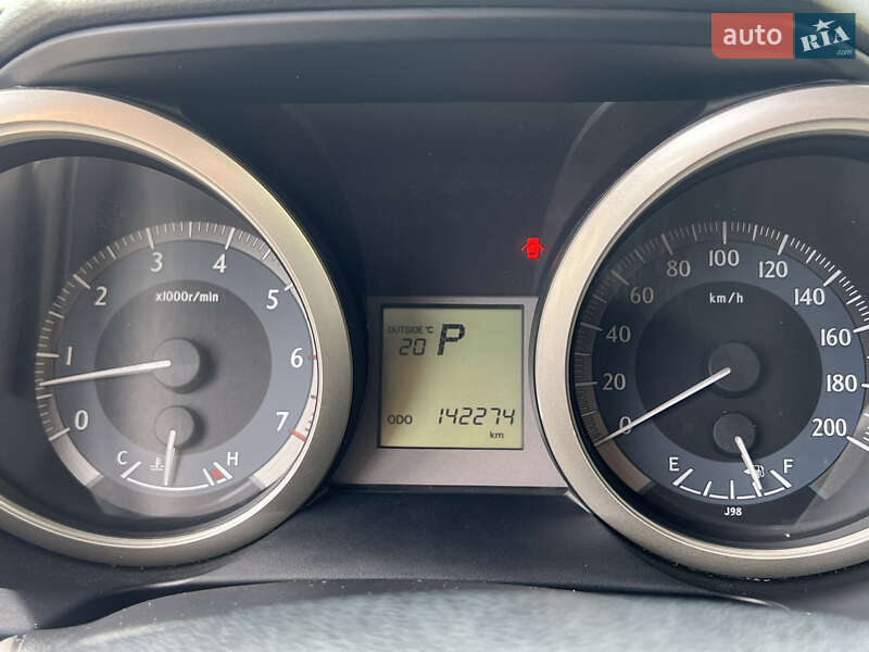 Внедорожник / Кроссовер Toyota Land Cruiser 2013 в Хмельницком