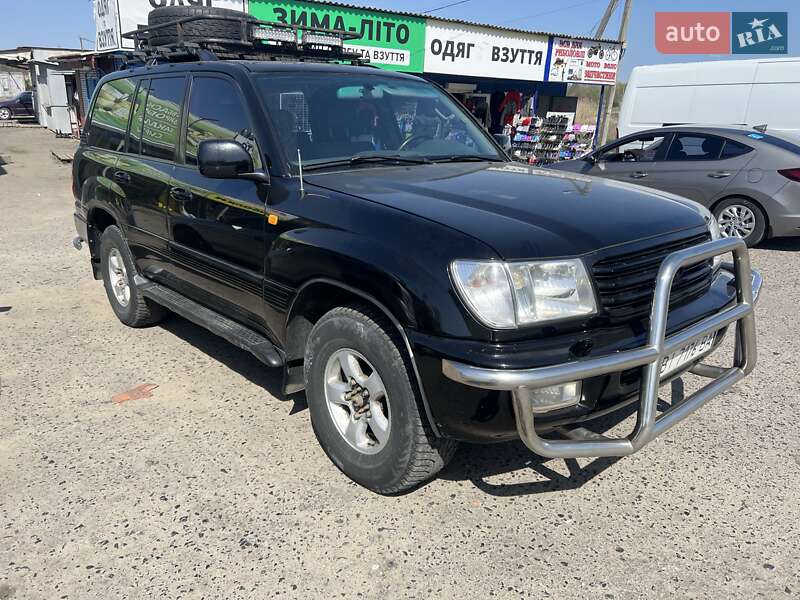 Внедорожник / Кроссовер Toyota Land Cruiser 2001 в Полтаве